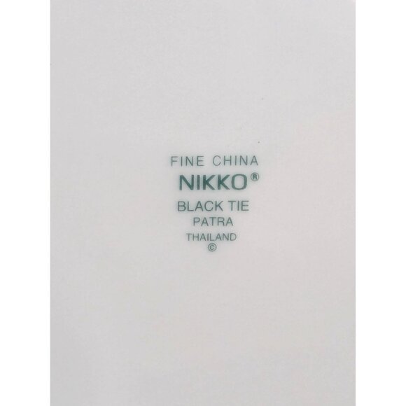 Nikko Fine China Black Tie Patra 8" Salad Plate Silver Trim Set of 4 - Picture 10 of 10